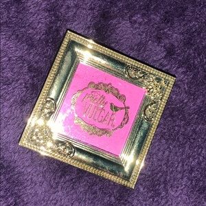 Pretty Vulgar Make Them Blush in Prim Vixen